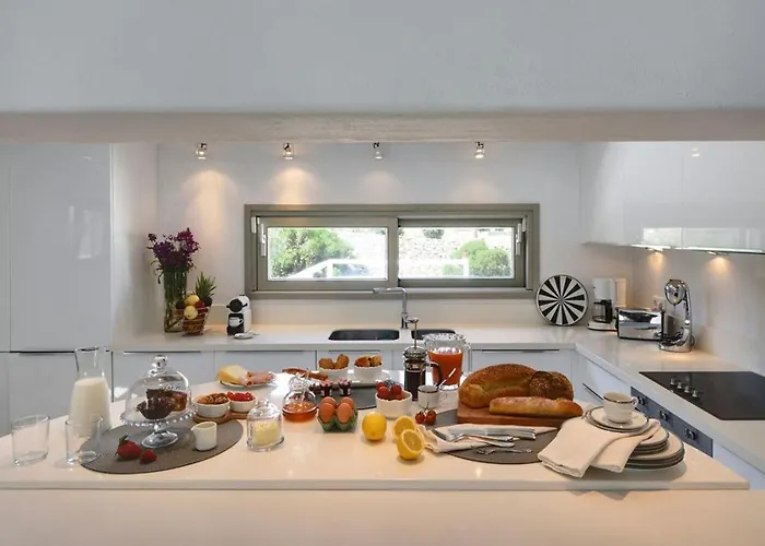 Villa Dafni 4Bed With Pool In Kalafatis Spilia